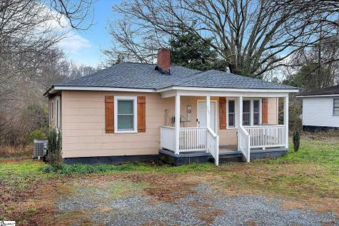 904 Anderson Street Belton SC 29627