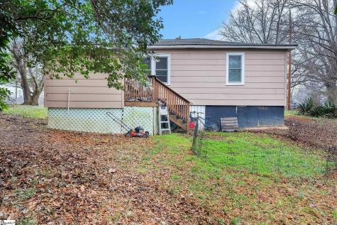 904 Anderson Street Belton SC 29627
