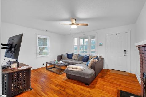 904 Anderson Street Belton SC 29627