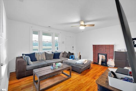 904 Anderson Street Belton SC 29627