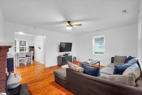 904 Anderson Street Belton SC 29627