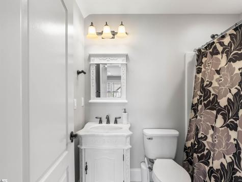 321 La Novia Court Boiling Springs SC 29316