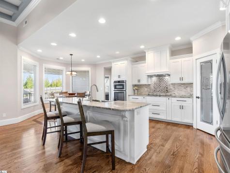 321 La Novia Court Boiling Springs SC 29316