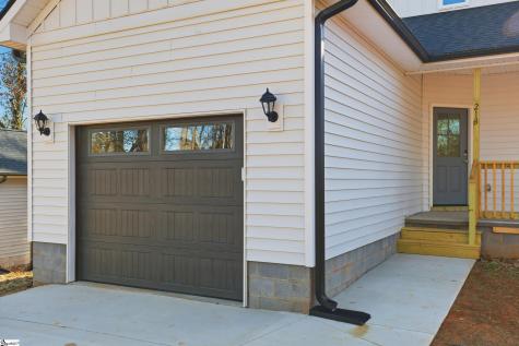 213 Carswell Drive Anderson SC 29624