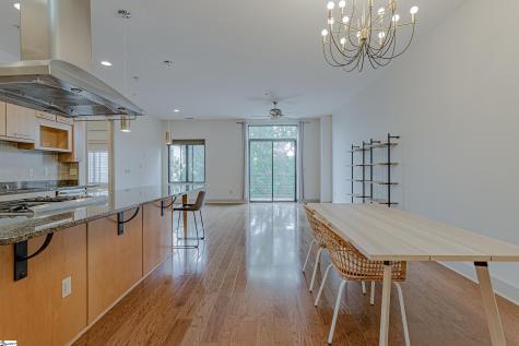 500 E Mcbee Street Greenville SC 29601