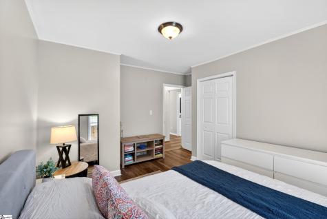 7 Burns Circle Greenville SC 29605