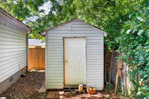 7 Burns Circle Greenville SC 29605