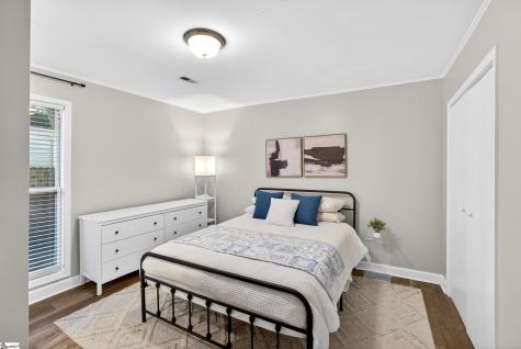 7 Burns Circle Greenville SC 29605