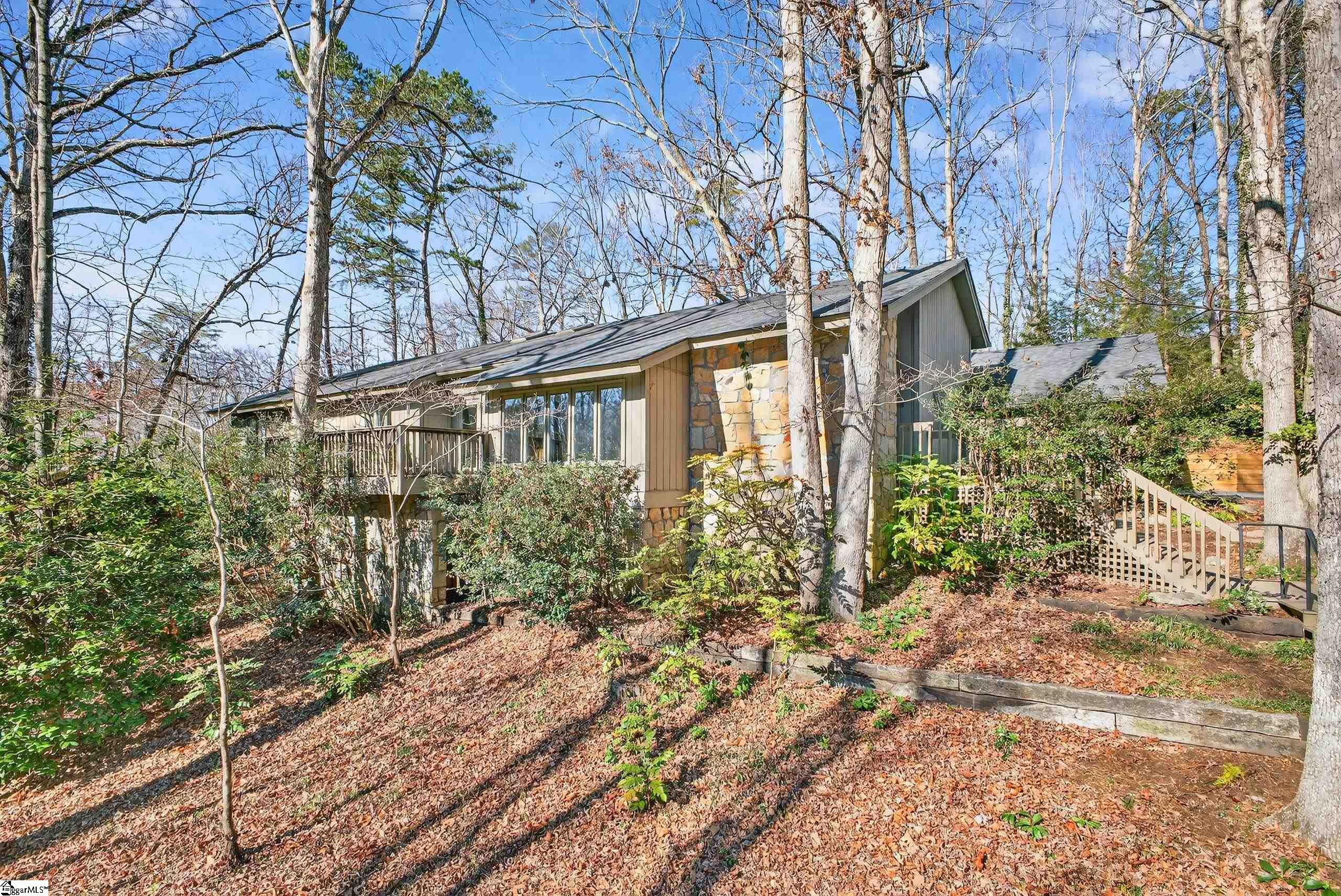 434 Henderson Road Greenville SC 29607