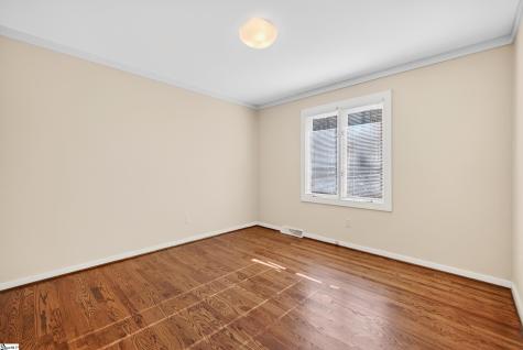434 Henderson Road Greenville SC 29607