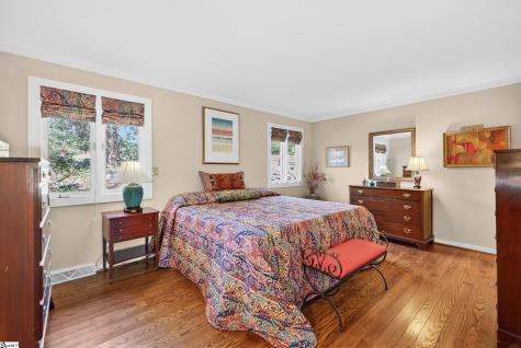 434 Henderson Road Greenville SC 29607