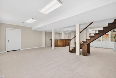 434 Henderson Road Greenville SC 29607