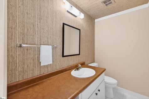 434 Henderson Road Greenville SC 29607