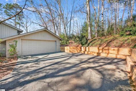 434 Henderson Road Greenville SC 29607
