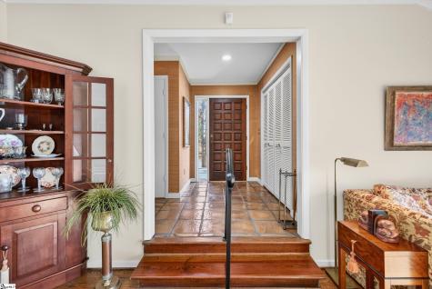 434 Henderson Road Greenville SC 29607