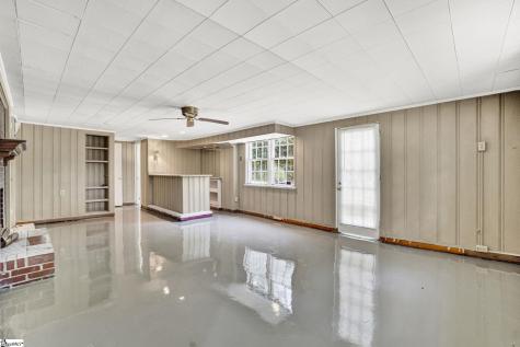 207 Butler Springs Road Greenville SC 29615