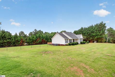 202 Ashford Court Easley SC 29642