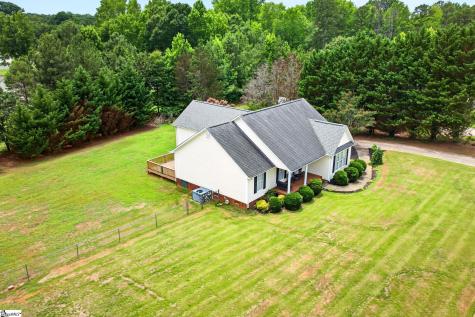 202 Ashford Court Easley SC 29642