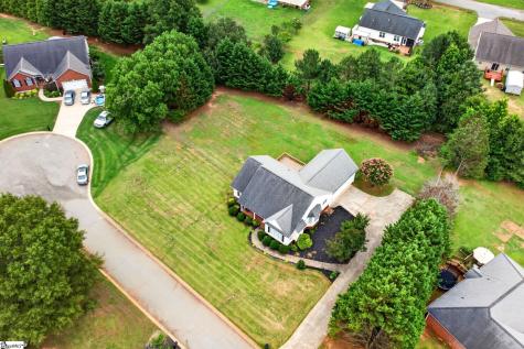 202 Ashford Court Easley SC 29642
