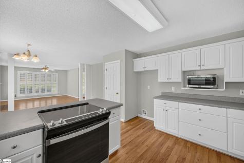 202 Ashford Court Easley SC 29642