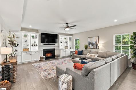 236 Chinook Drive Greenville SC 29607