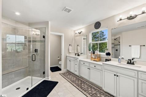 236 Chinook Drive Greenville SC 29607