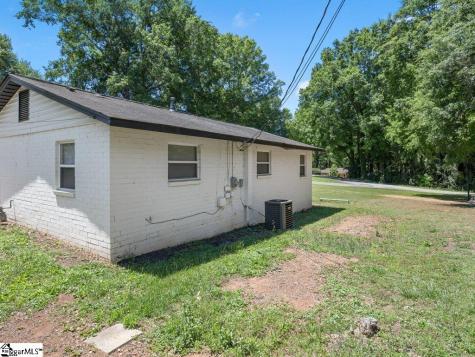 611 Gardner Street Gaffney SC 29341