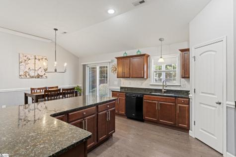 17 Robin Drive Anderson SC 29626