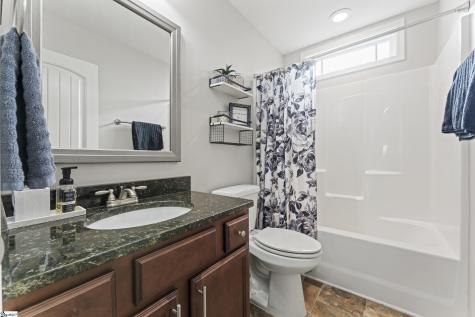 17 Robin Drive Anderson SC 29626