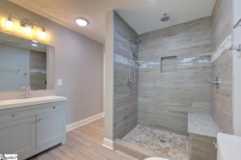315 Ivydale Drive Greenville SC 29609