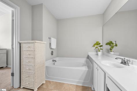 313 Claybrooke Drive Greer SC 29650
