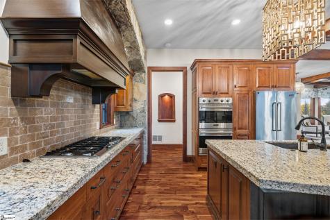 124 Golden Bear Drive Sunset SC 29685