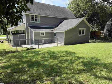 18 Goodrich Street Pelzer SC 29669