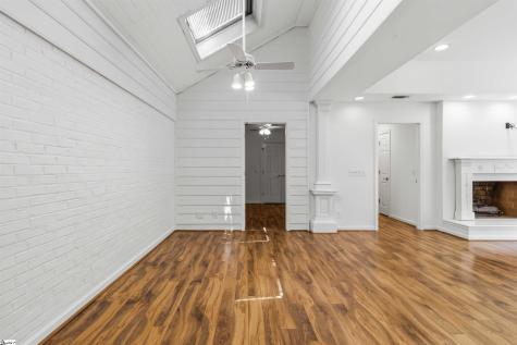 4 Parkins Place Greenville SC 29607