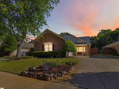 4 Parkins Place Greenville SC 29607
