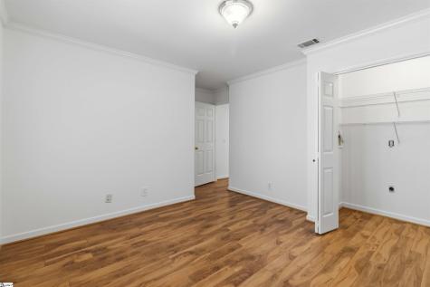 4 Parkins Place Greenville SC 29607