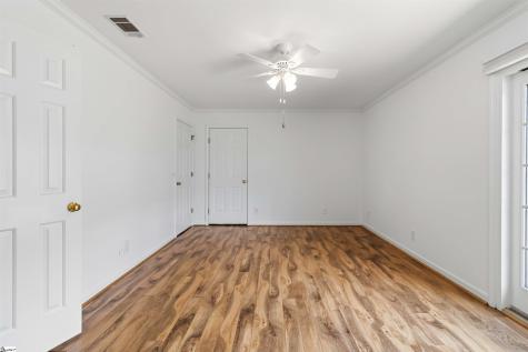 4 Parkins Place Greenville SC 29607