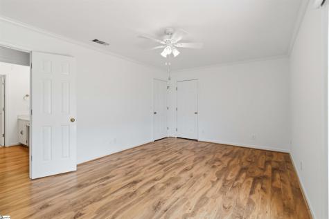 4 Parkins Place Greenville SC 29607