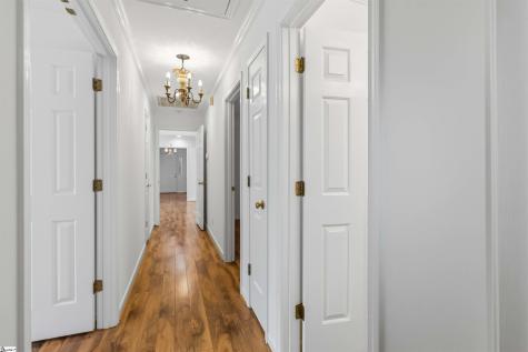 4 Parkins Place Greenville SC 29607