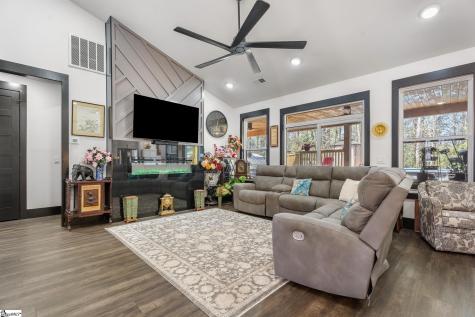 1512 Asbury Park Road Anderson SC 29625