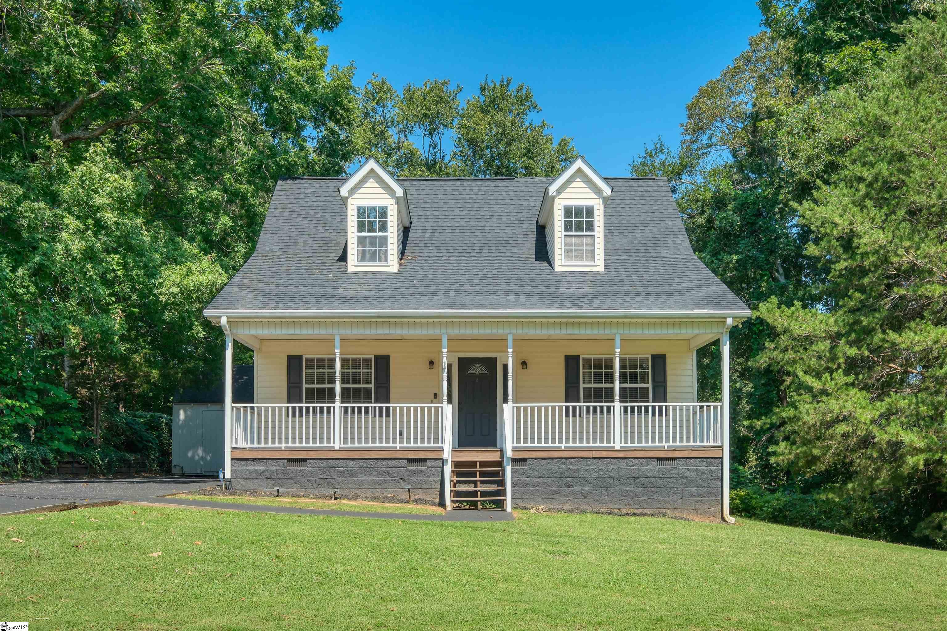 222 Midland Drive Easley SC 29640