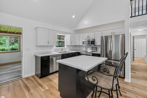 222 Midland Drive Easley SC 29640