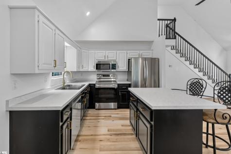 222 Midland Drive Easley SC 29640