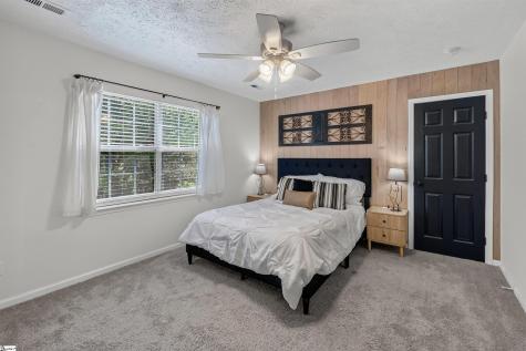 222 Midland Drive Easley SC 29640
