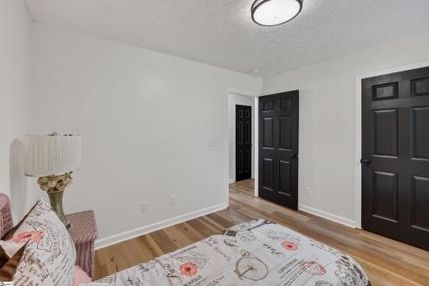 222 Midland Drive Easley SC 29640