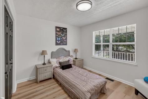 222 Midland Drive Easley SC 29640