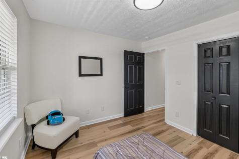 222 Midland Drive Easley SC 29640