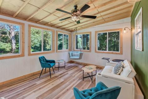 222 Midland Drive Easley SC 29640