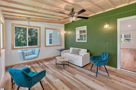 222 Midland Drive Easley SC 29640