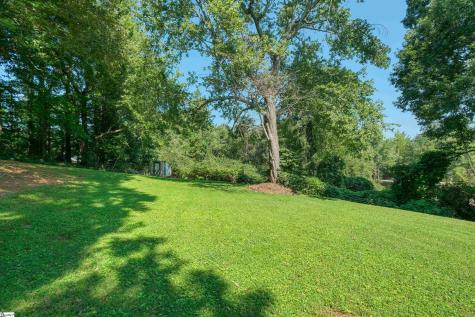 222 Midland Drive Easley SC 29640
